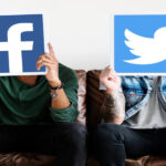 بوستات تويتر وفيس بوك